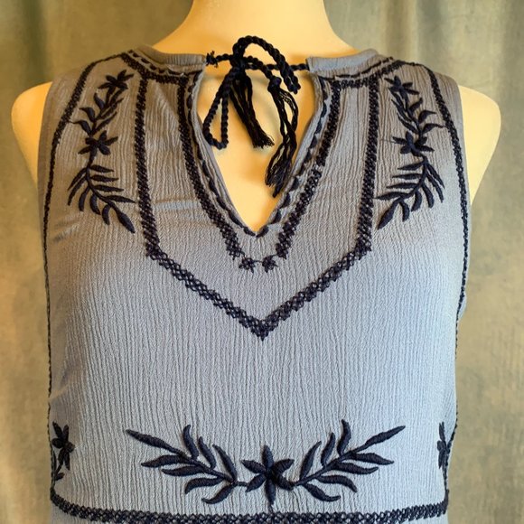 BLUE/NAVY BLUE SIZE SM SLEEVELESS KNEELENGTH DRESS - Picture 2 of 9